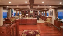 Golf Charter Yacht Stargazer -  Main Salon